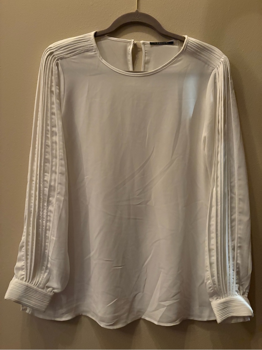 TTAHARI White Blouse with Pleated Sleeves with Button Back Top